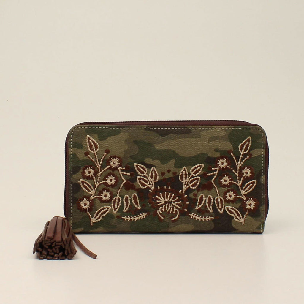 Women's Blazin' Roxx Clutch Wallet #N770009302