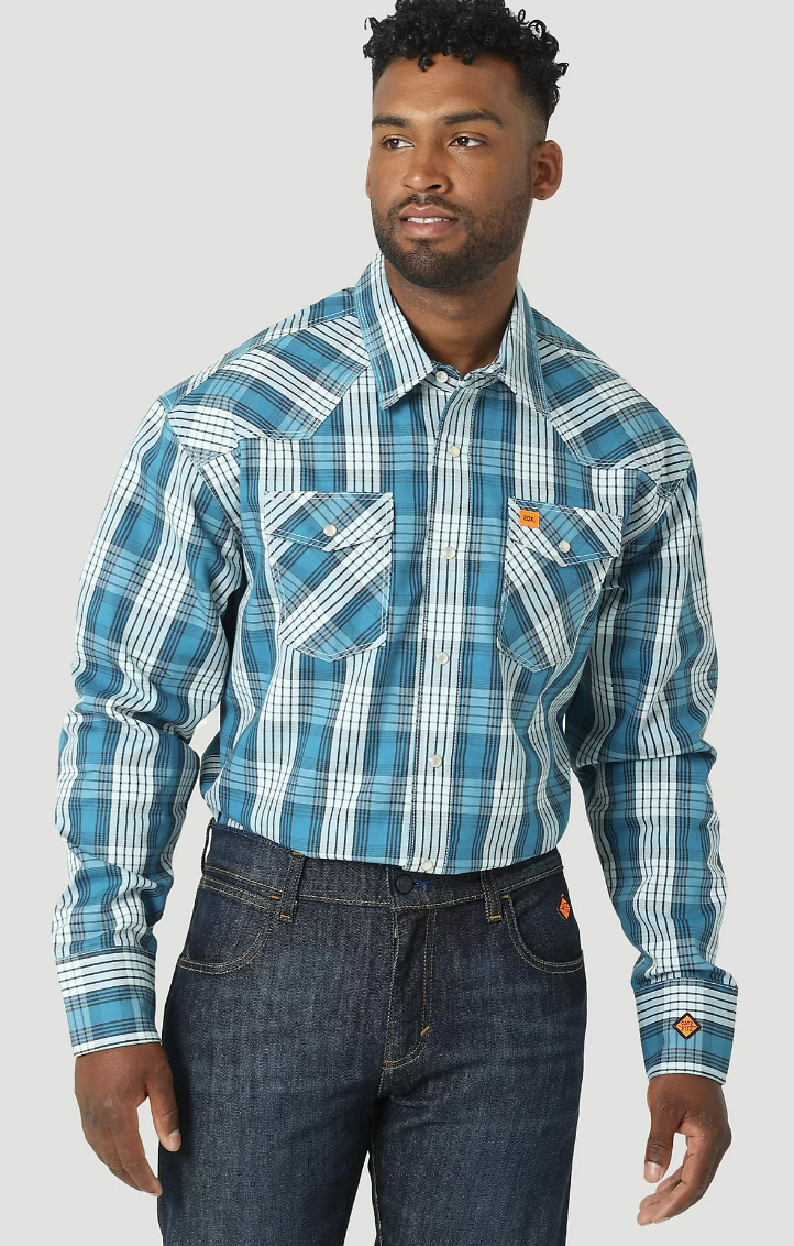 ゆん Plantationプランテーション　サイズ2　モスカーキ中綿ライナ Men's Wrangler 20X Fire Resistant Snap Front Shirt #112319162