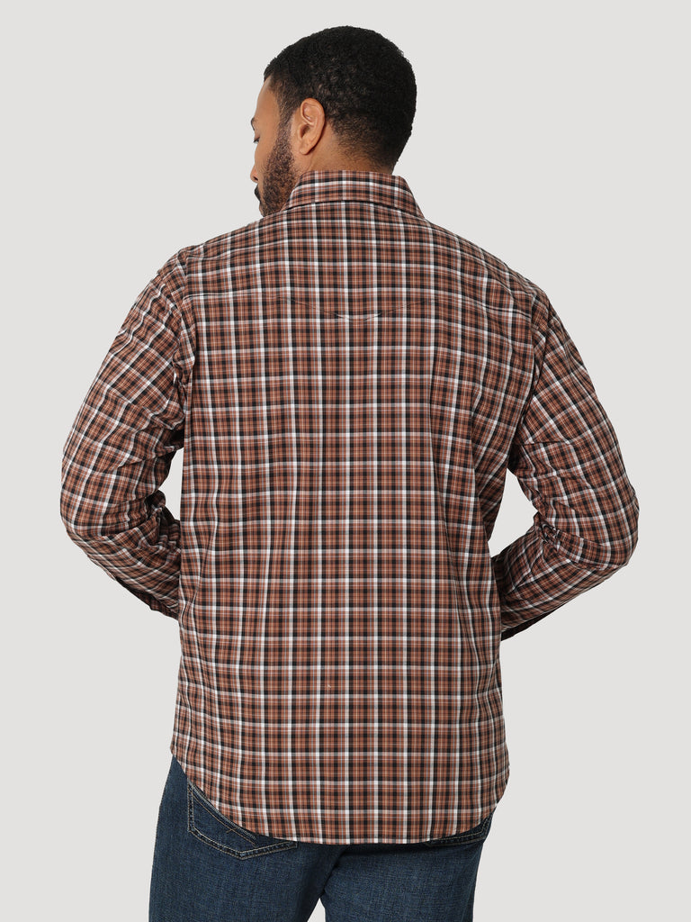Men's Wrangler Wrinkle Resist Relaxed Fit Snap Front Shirt #112318653-C