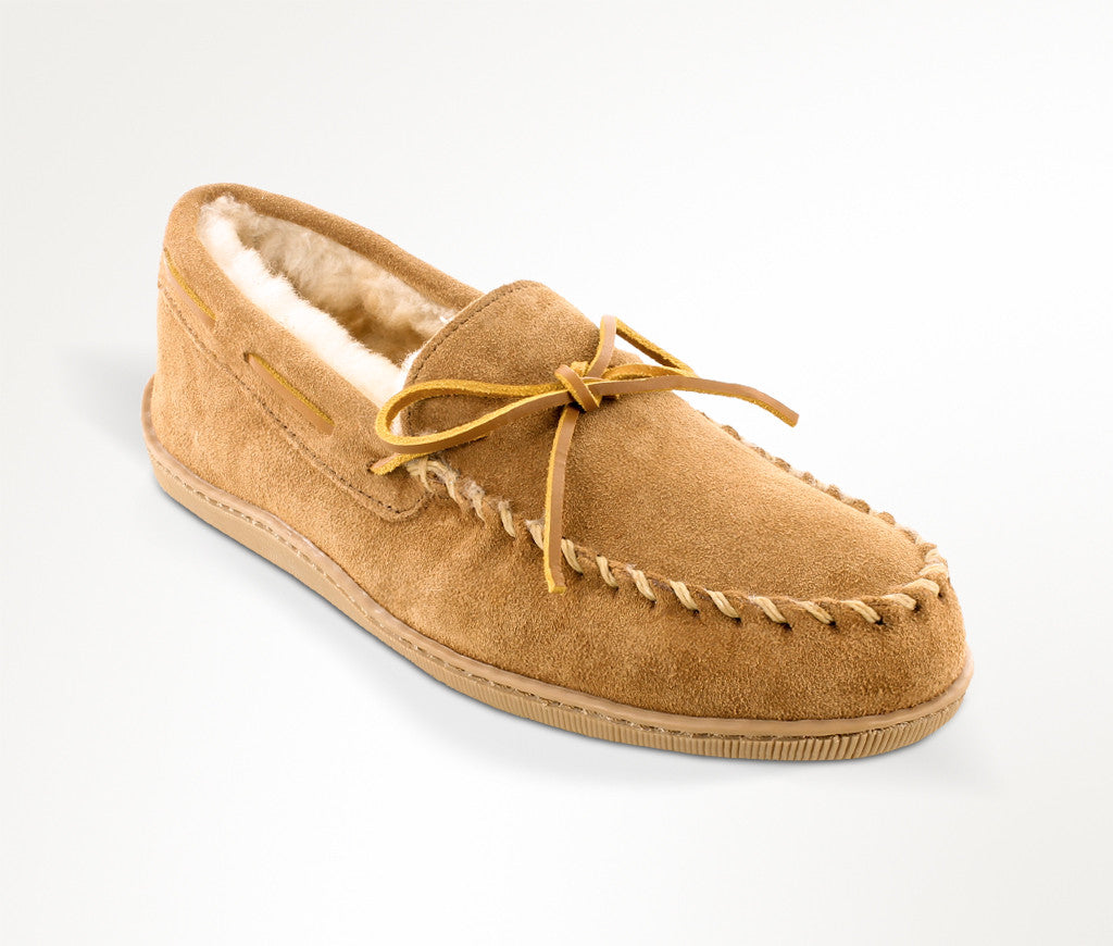 Men's Minnetonka Sheepskin Hardsole Slipper #3741 High Country - Main Image