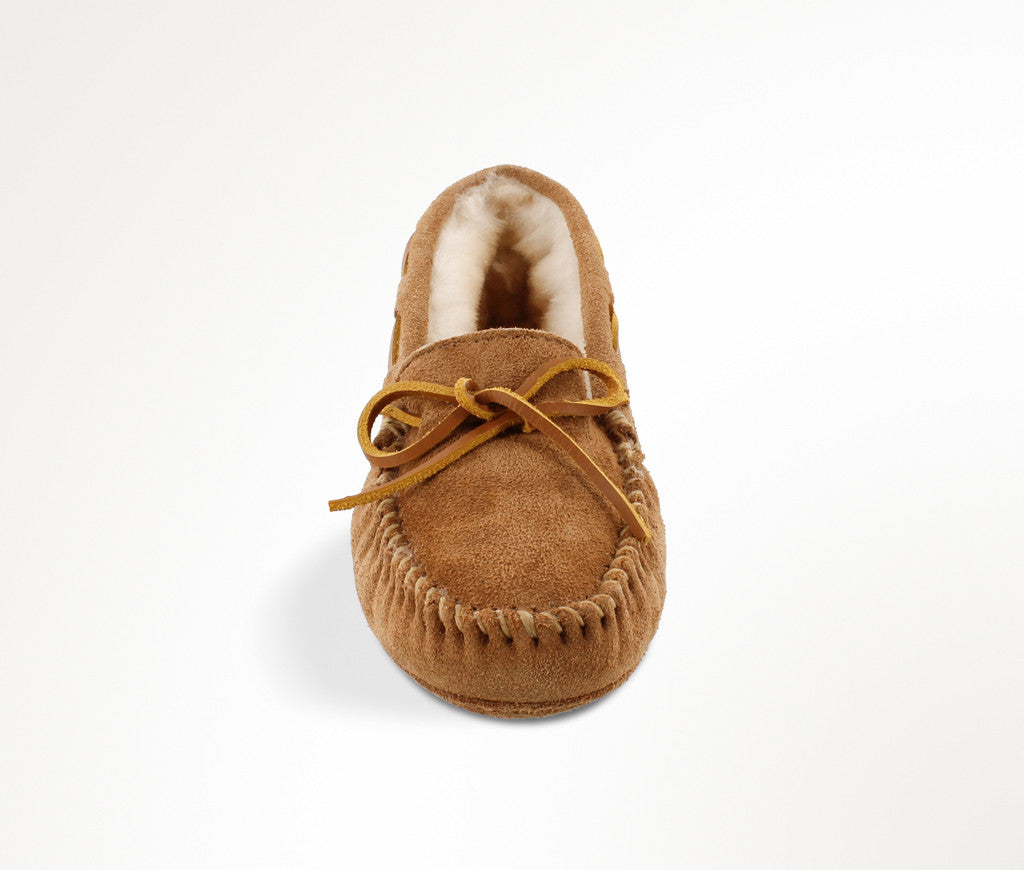 Women's Minnetonka Sheepskin Softsole Slipper #3311 High Country