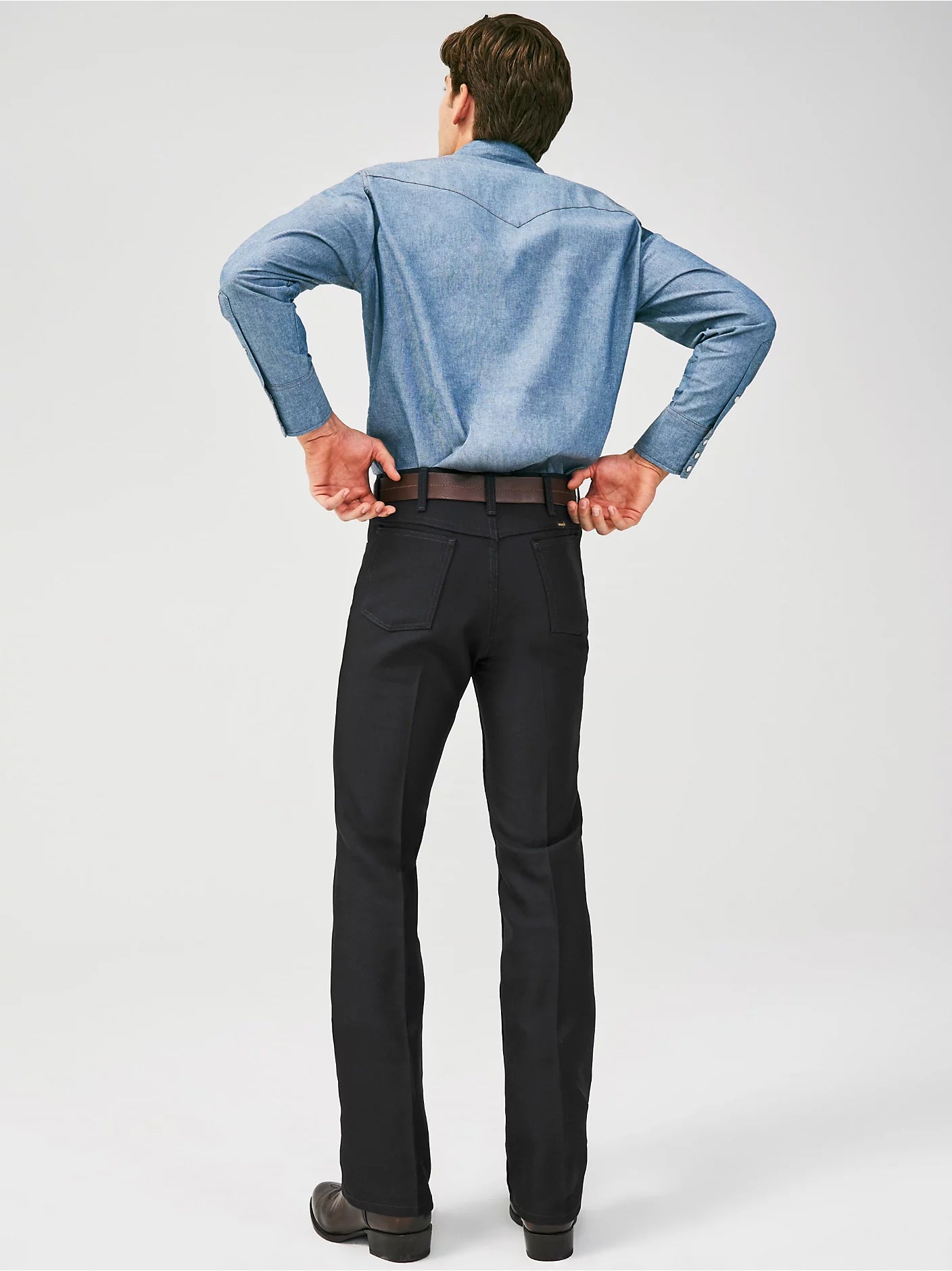 Men's Wrangler Wrancher Dress Jean #00082NVX | High Country