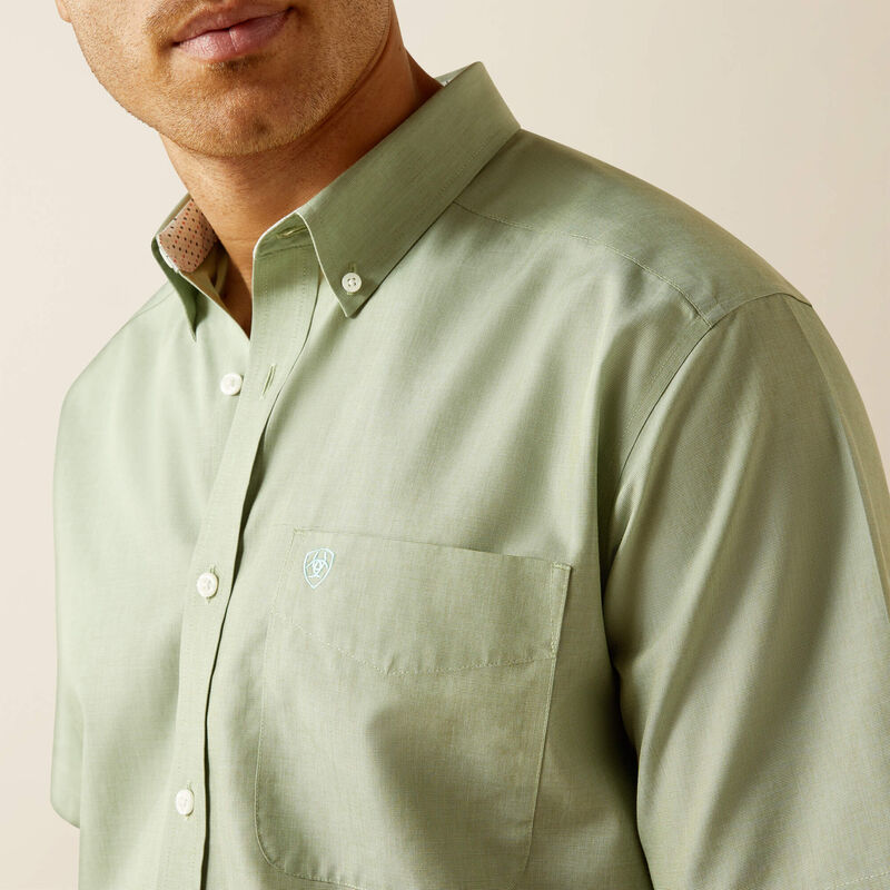 Men's Ariat Wrinkle Free Solid Classic Fit Button Down Shirt #10058980