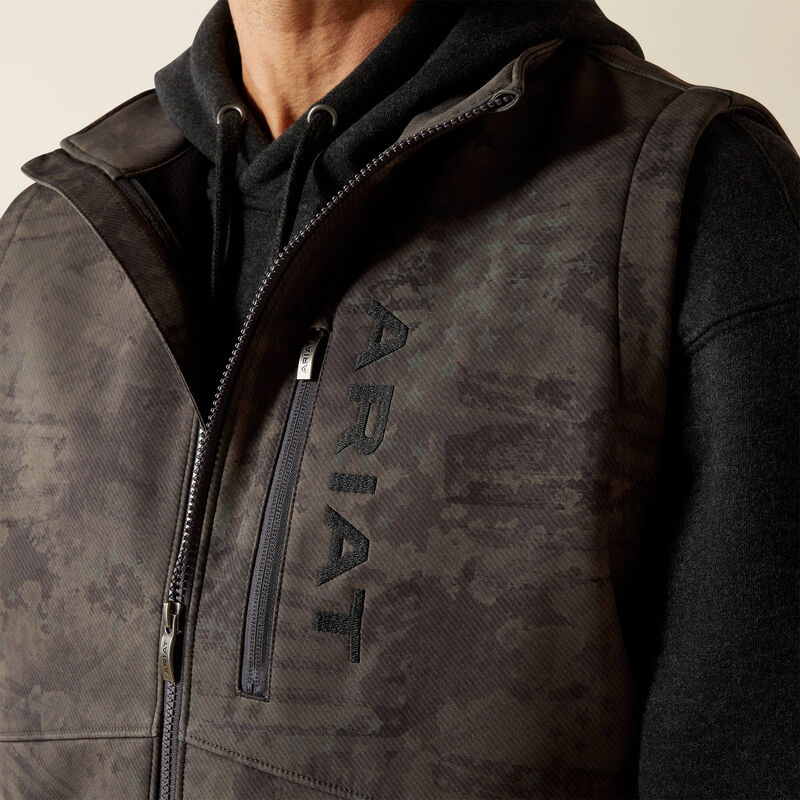 Men's Ariat Patriot Flag Softshell Vest #10062594
