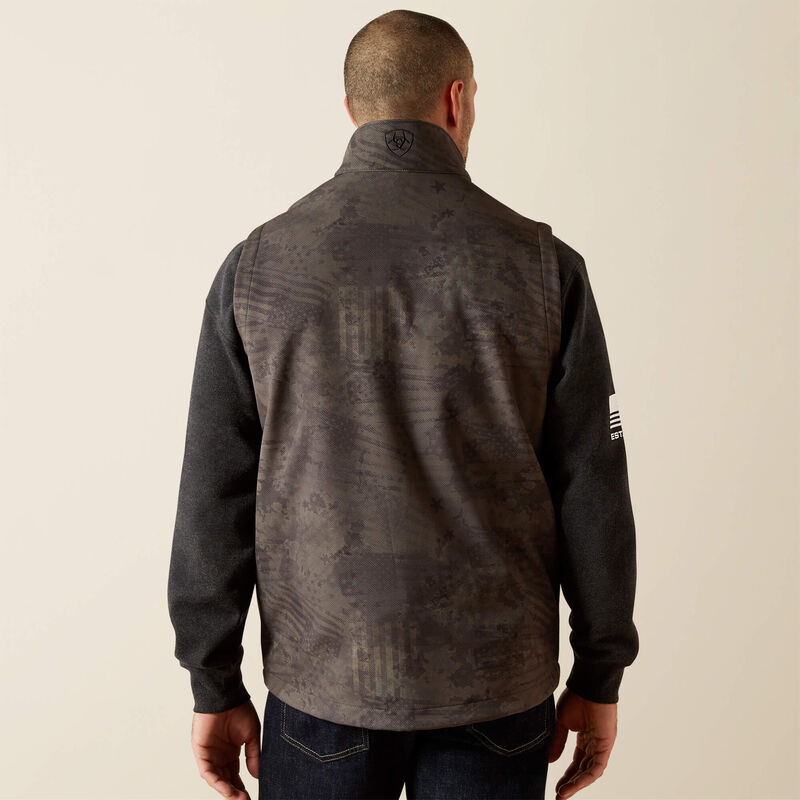 Men's Ariat Patriot Flag Softshell Vest #10062594