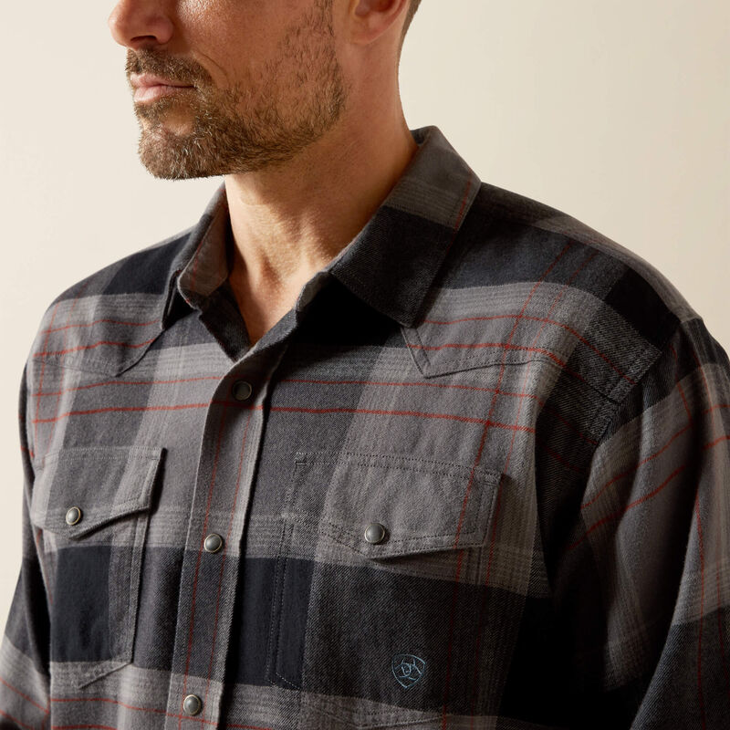 Men's Ariat Hernandez Retro Fit Snap Front Shirt #10065762