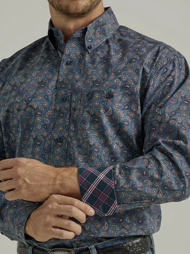 Men's Wrangler George Strait Button Down Shirt #112331808X