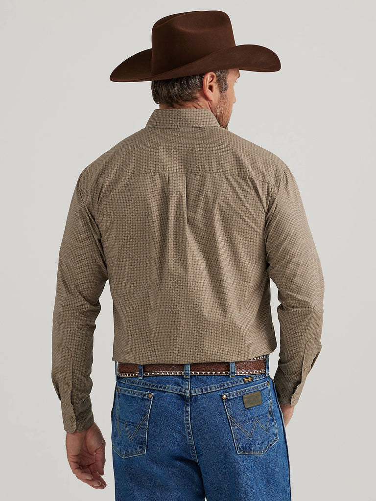 Men's Wrangler George Strait Button Down Shirt #112338106