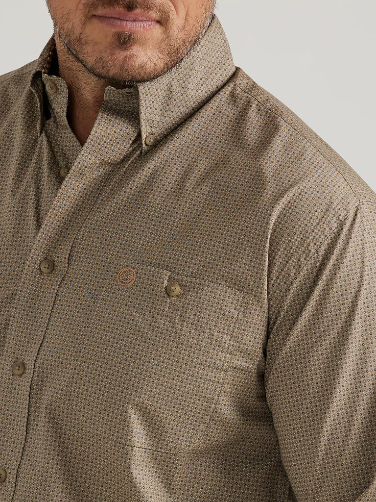 Men's Wrangler George Strait Button Down Shirt #112338106