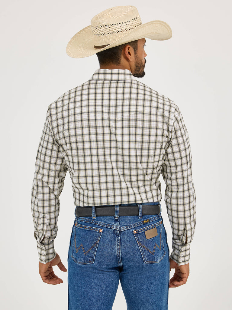 Men's Wrangler Wrinkle Resist Snap Front Shirt #112365850X