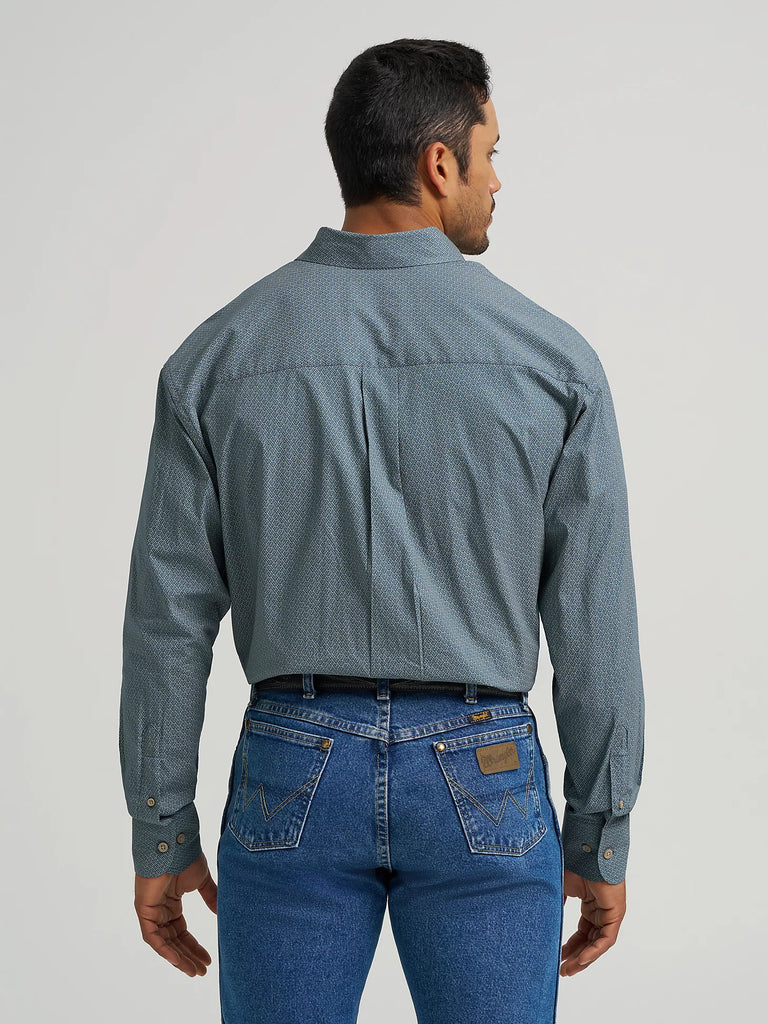 Men's Wrangler George Strait Button Down Shirt #112368204