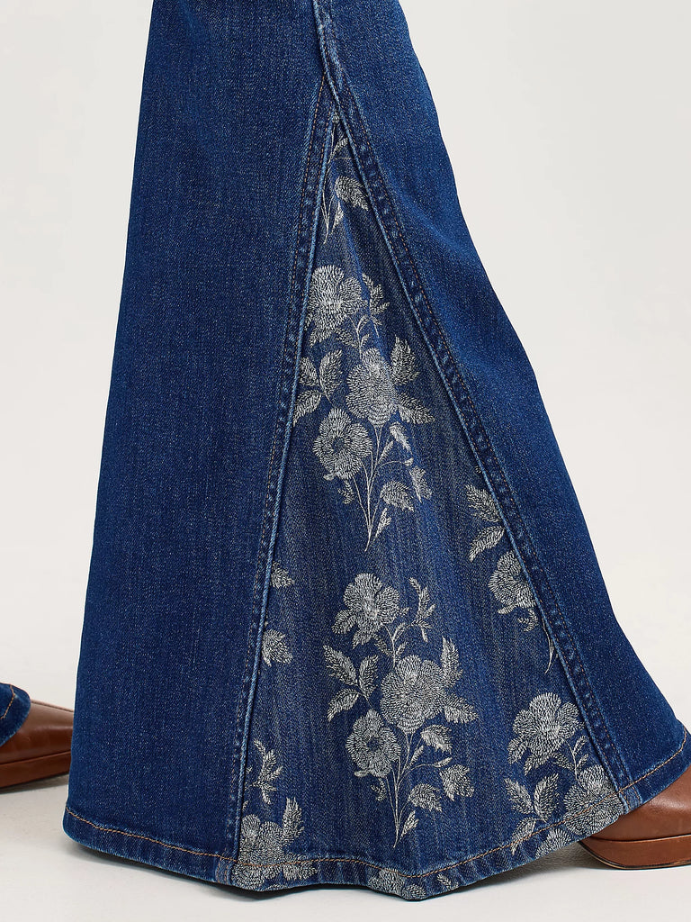 Women's Wrangler Retro Bailey High Rise Pieced Trumpet Flare Jean #112368254