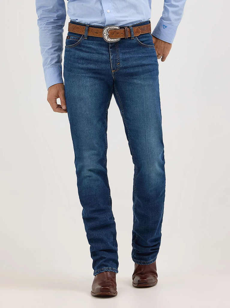 Men's Wrangler Cody Johnson 20X Advanced Comfort 02 Competition Regular Fit Jean #112369164