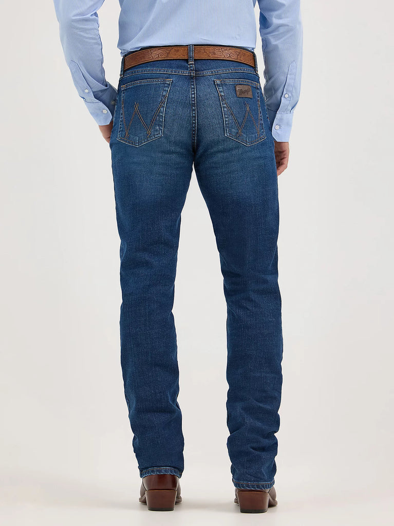 Men's Wrangler Cody Johnson 20X Advanced Comfort 02 Competition Regular Fit Jean #112369164
