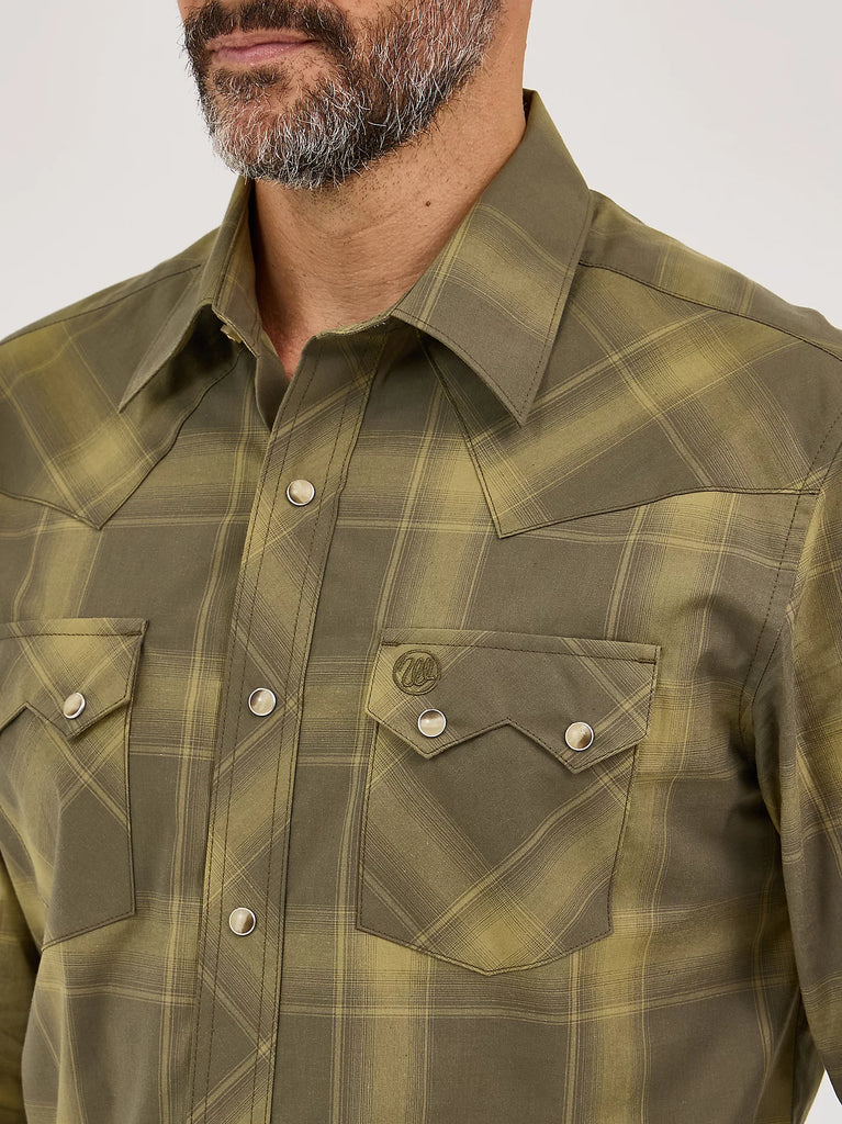 Men's Wrangler Retro Snap Front Shirt #112369543