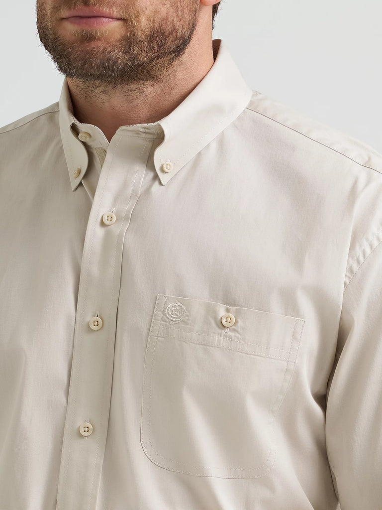 Men's Wrangler George Strait Button Down Shirt #112369608
