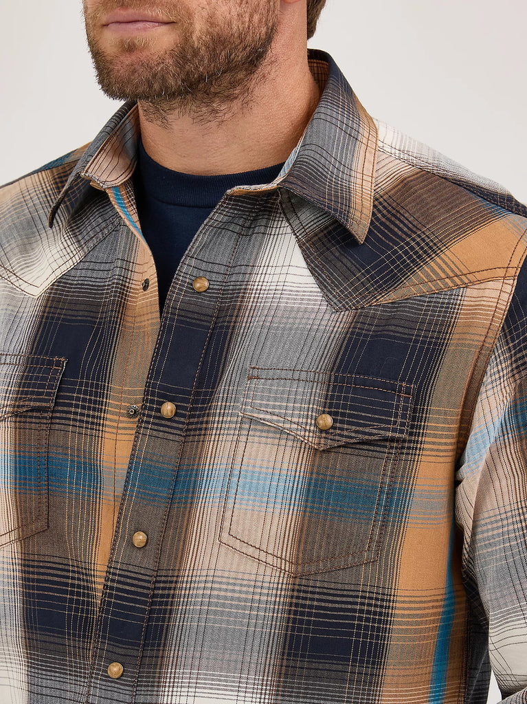 Men's Wrangler Retro Premium Snap Front Shirt @112369842
