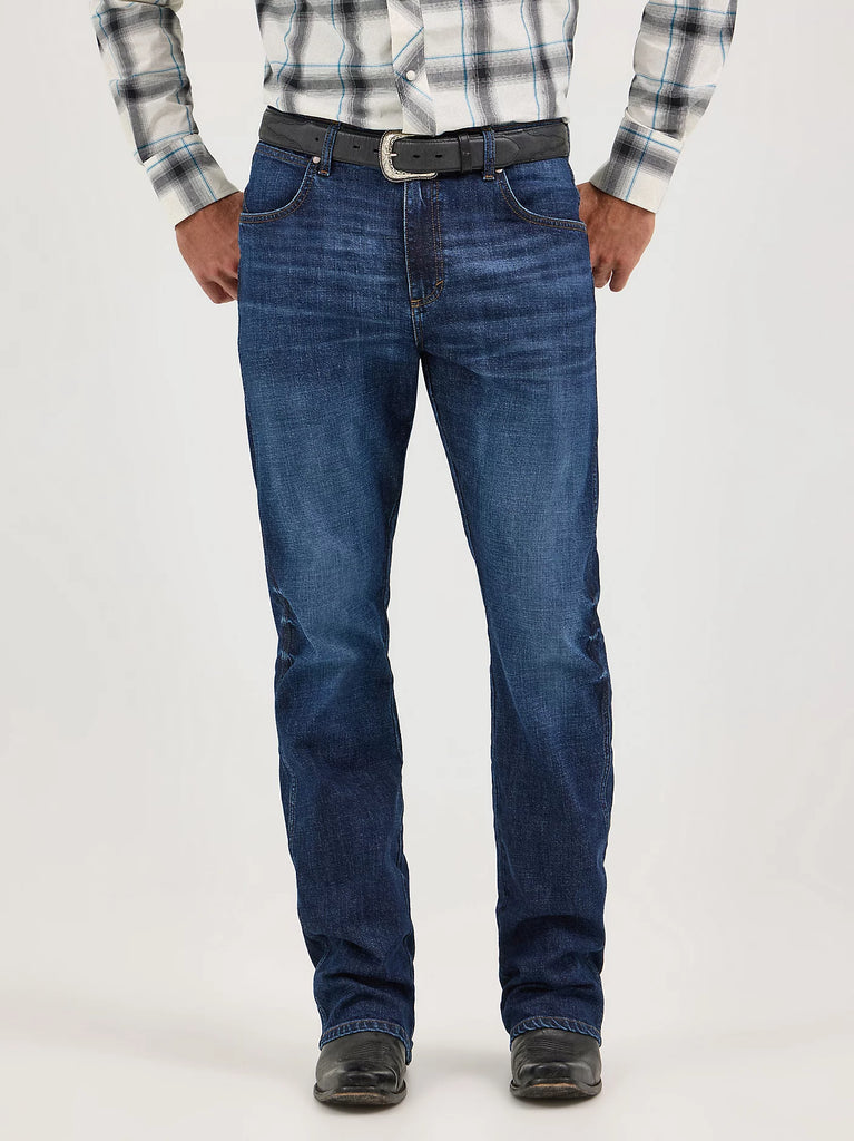 Men's Wrangler Retro Relaxed Fit Bootcut Jean #112370633