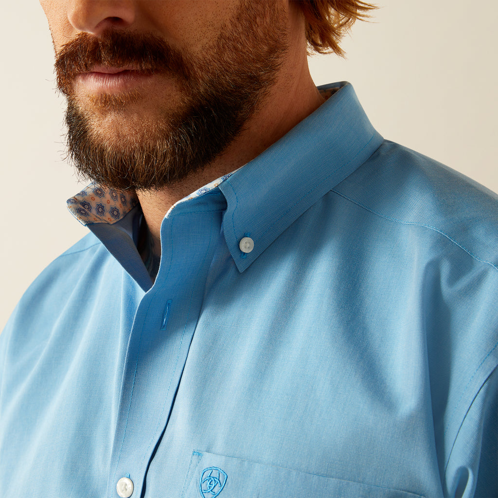 Men's Ariat Wrinkle Free Solid Button Down Shirt #10055278X