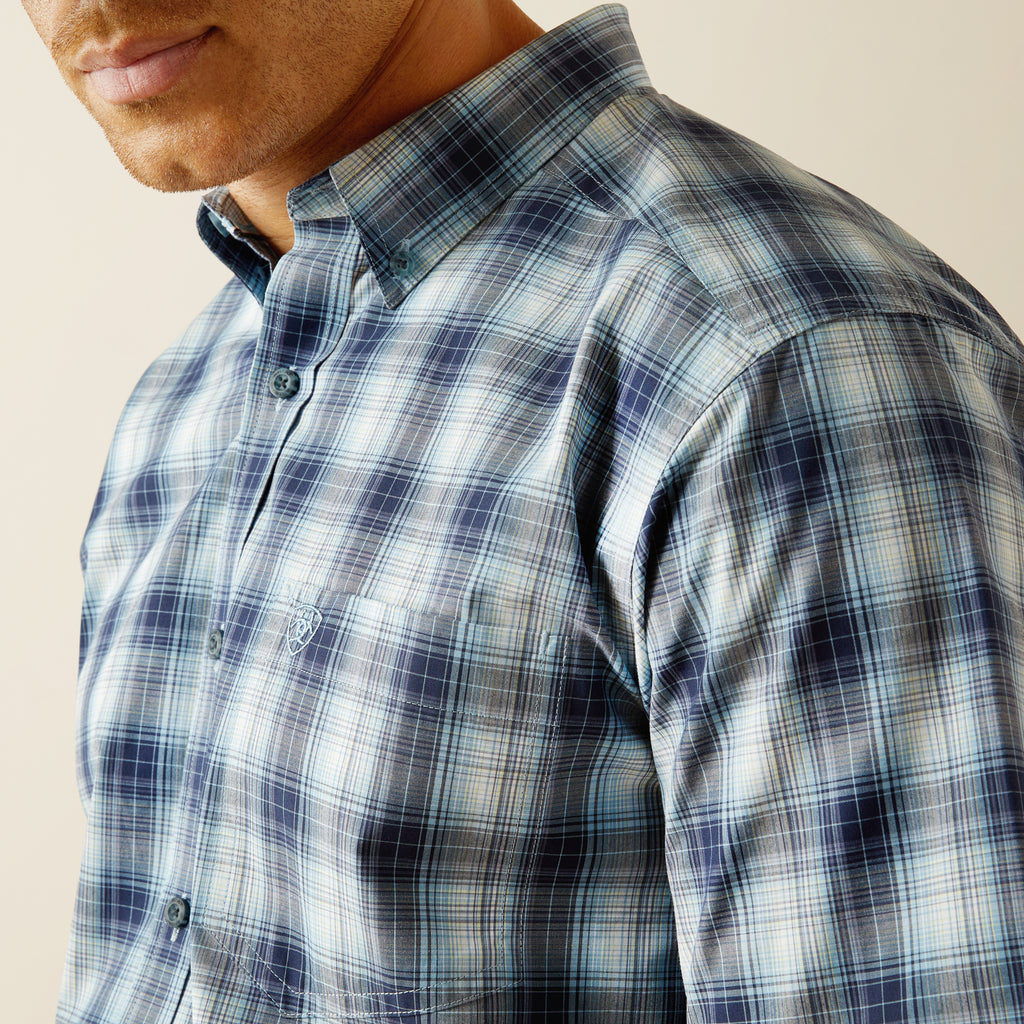 Men's Ariat Pro Series Castiel Classic Fit Button Down Shirt #10059019