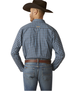 Men's Ariat Gordy Classic Fit Snap Front Shirt #10046529