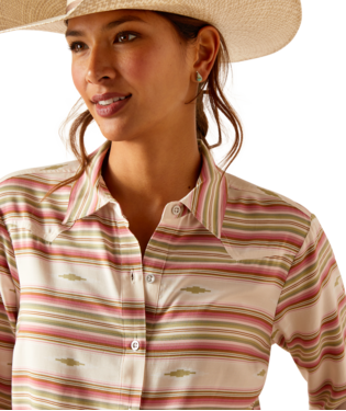 Women's Ariat Crowheart Button Down Shirt #10048582