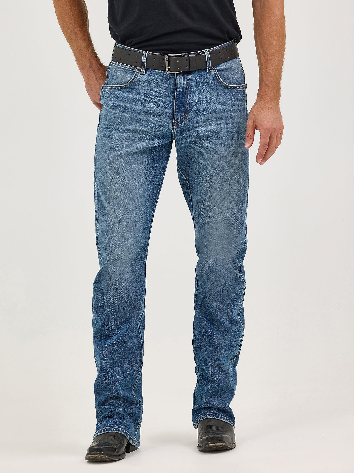 Wrangler heren Iconic Denim Regular Fit Snap 112333616, Lake Wash, M Wrangler heren Iconic Denim Regular Fit Snap 112333616, Lake Wash, M