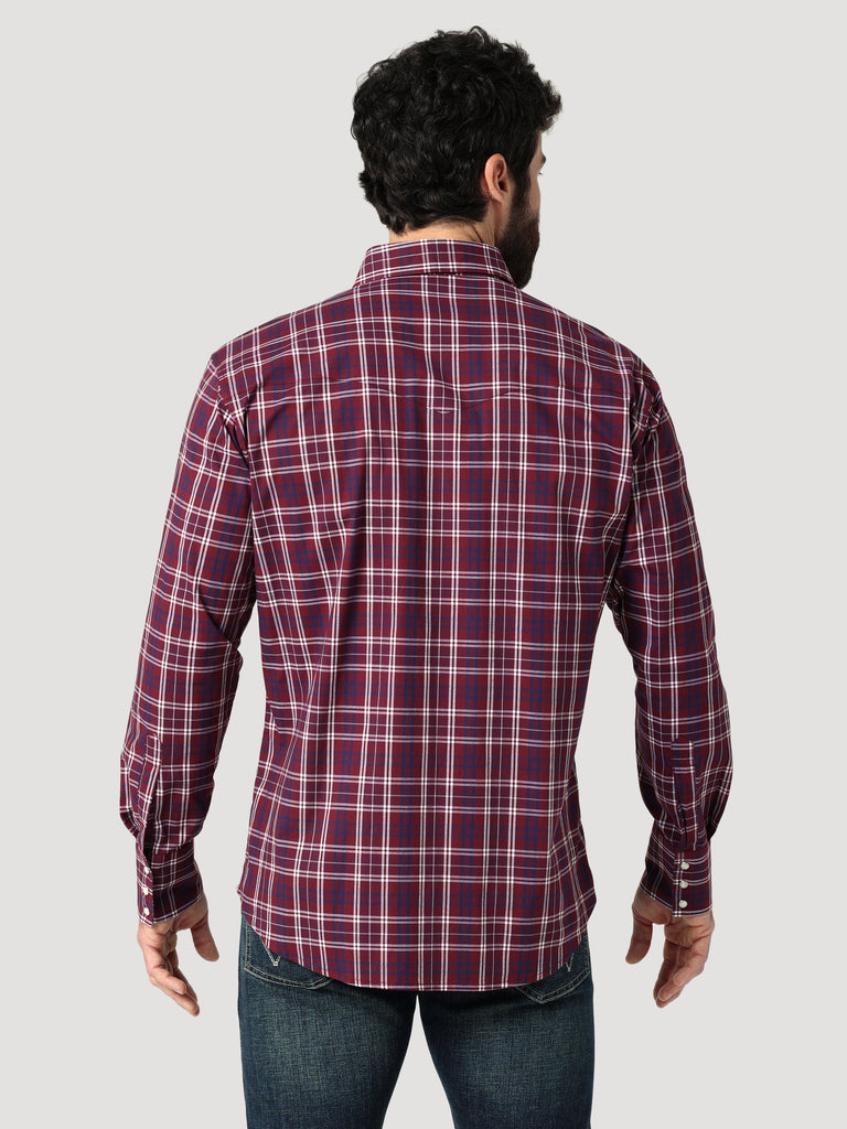 Men's Wrangler Wrinkle Resist Relaxed Fit Snap Front Shirt #112318652X