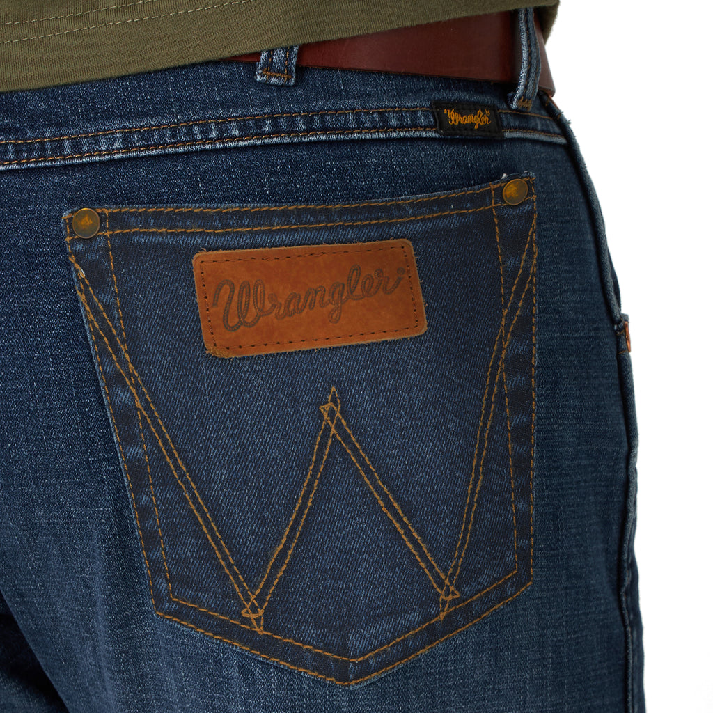 Men's Wrangler Retro Slim Straight Jean #88MWZPF-C