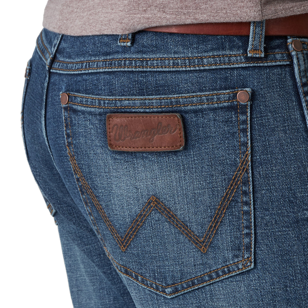 Men's Wrangler Retro Slim Straight Jean #88MWZSR
