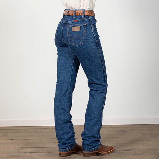 Women's Wrangler Cowboy Cut Slim Fit Jean #112315294